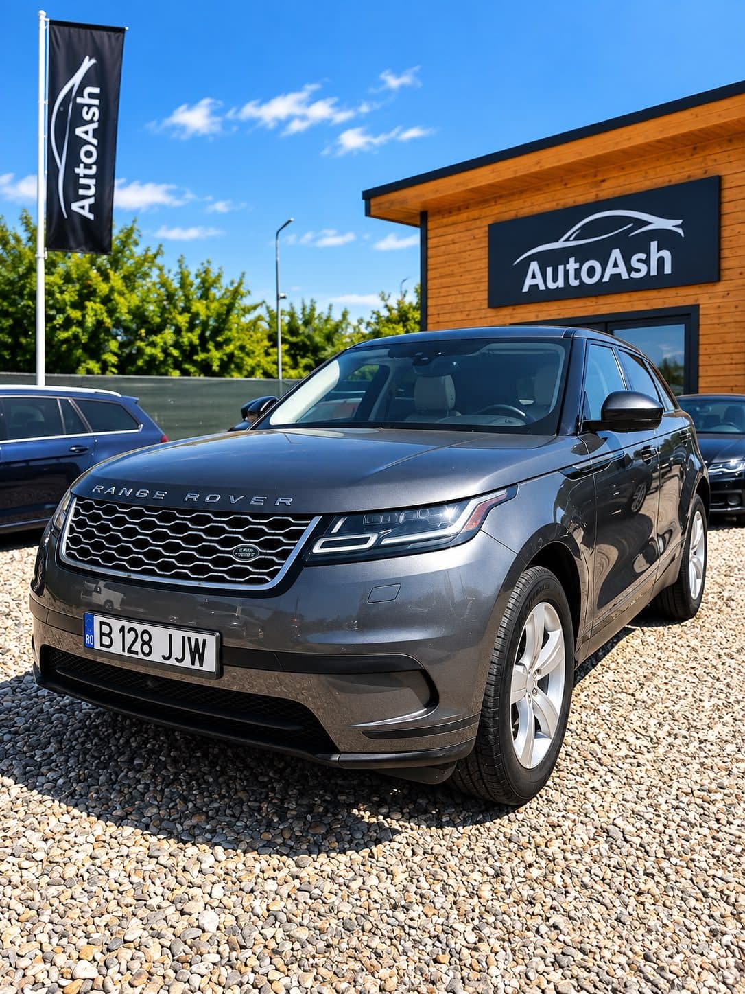 Range Rover Velar 2.0 Benzină în parcul auto AUTOASH
